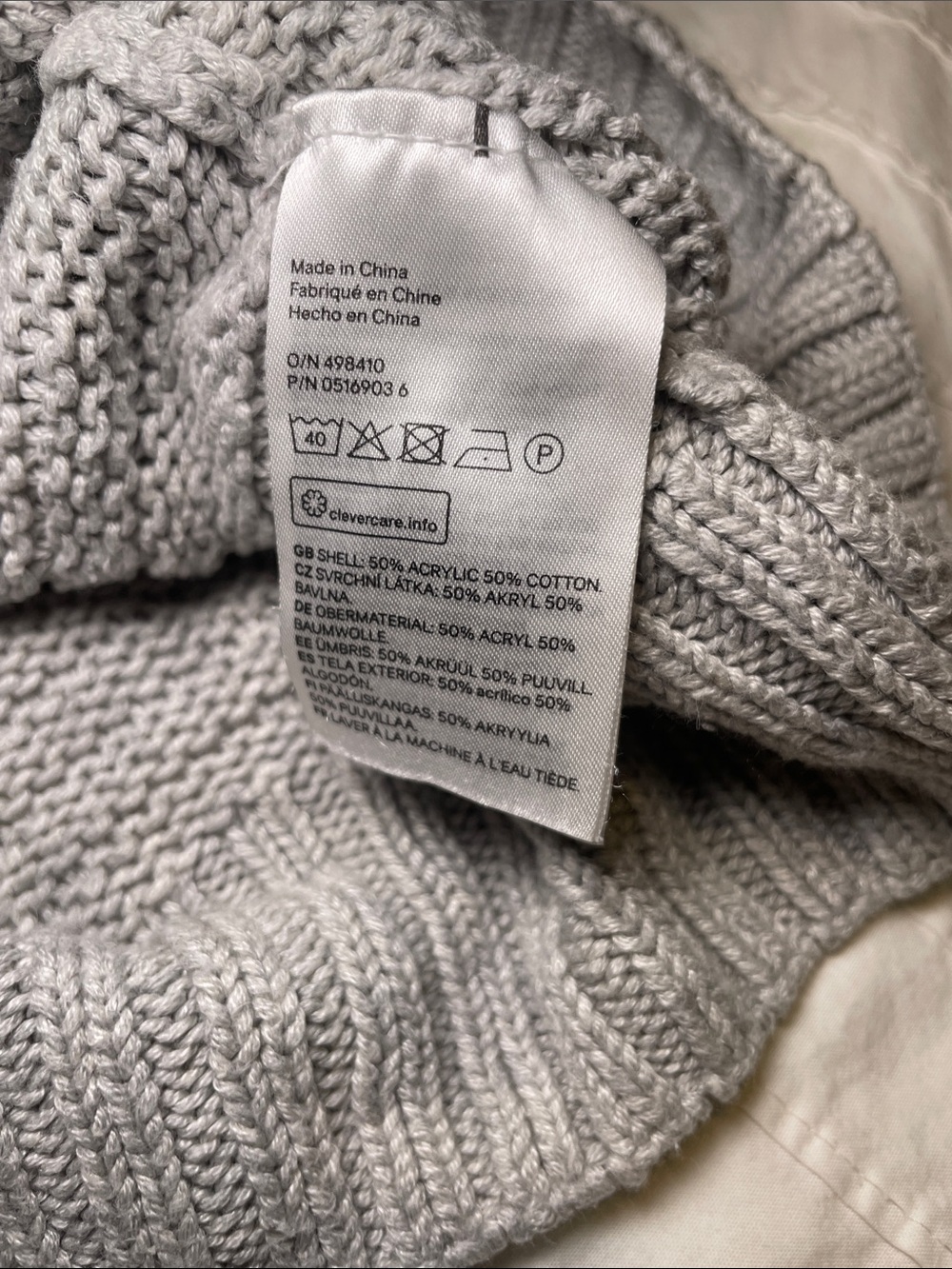 H&M Gray Knit Crewneck Sweater - Picture 7 of 7